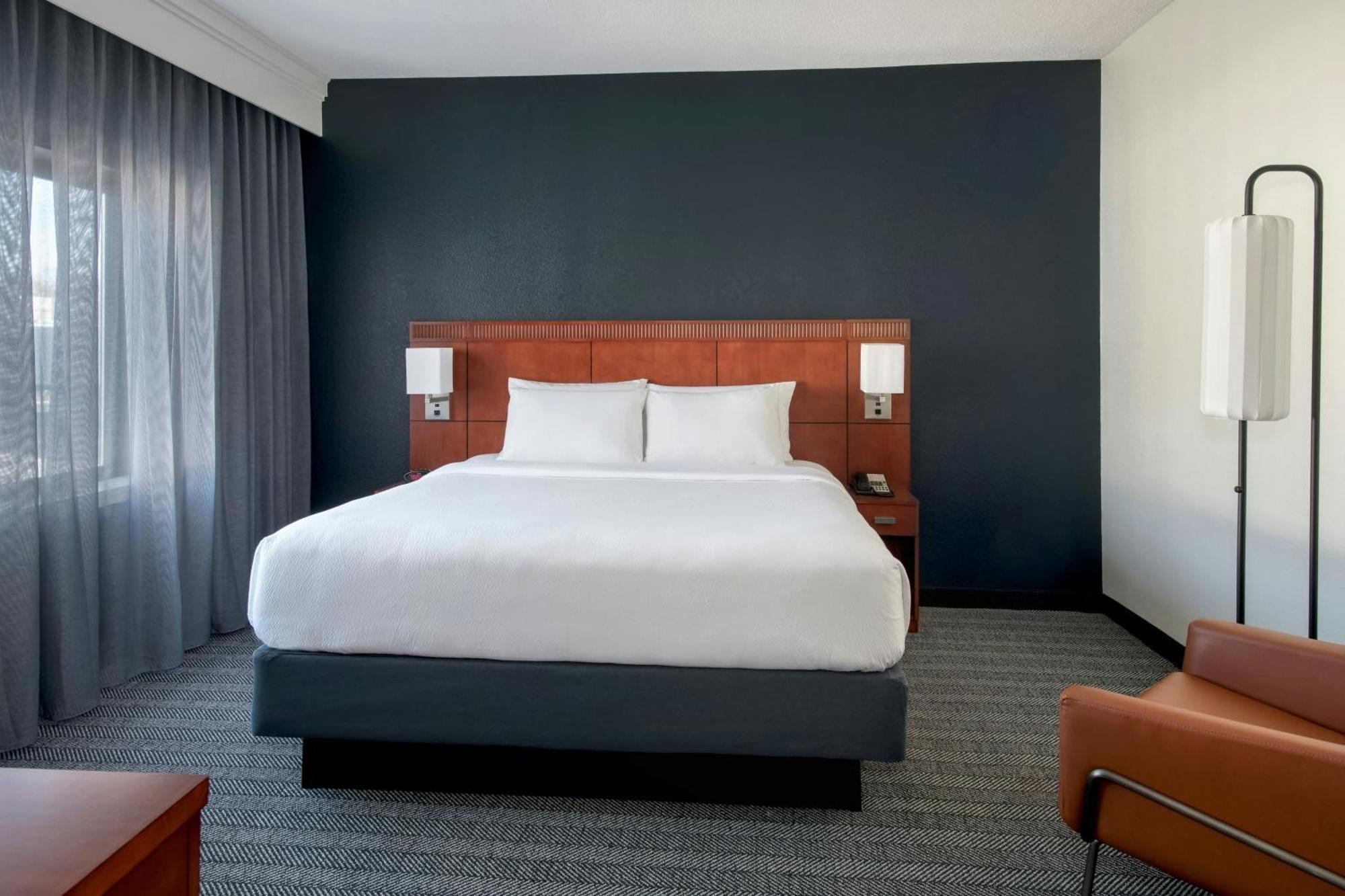 Courtyard By Marriott Silver Spring North/White Oak Εξωτερικό φωτογραφία