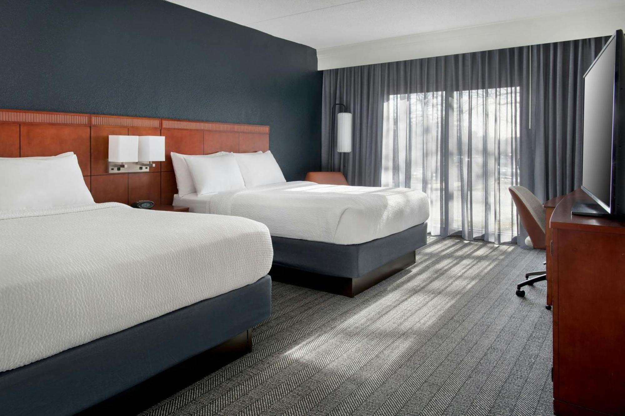 Courtyard By Marriott Silver Spring North/White Oak Εξωτερικό φωτογραφία